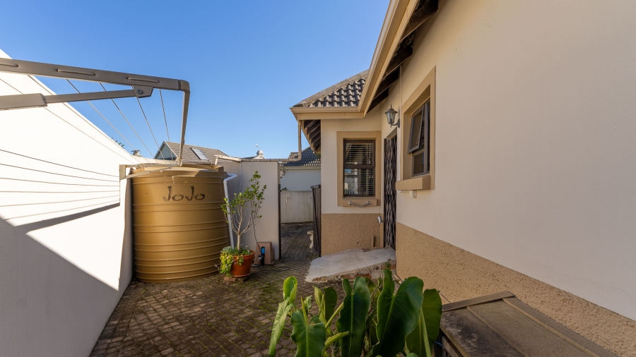 2 Bedroom Property for Sale in Blue Mountain Village Western Cape